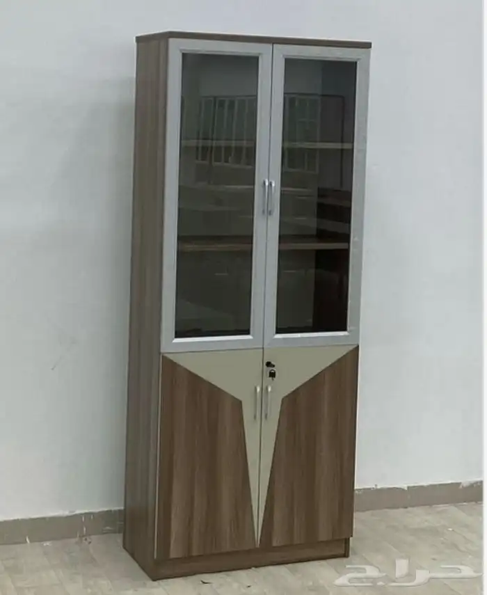 مكاتب وكراسي جميع المقاسات وطاوله اجتماعات 26