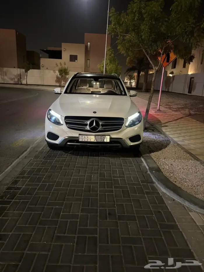 جيب مرسيدس 4MATIC GLC 300 2017 4