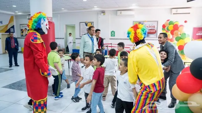 فرقة فعاليات أطفال مع عروض خاص لعودة المدارس 0