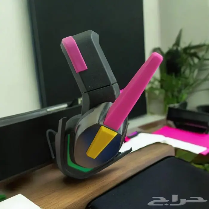 سماعة المزز ريزر ميكا النادرة النسخة الخاصة OVERWATCH 5