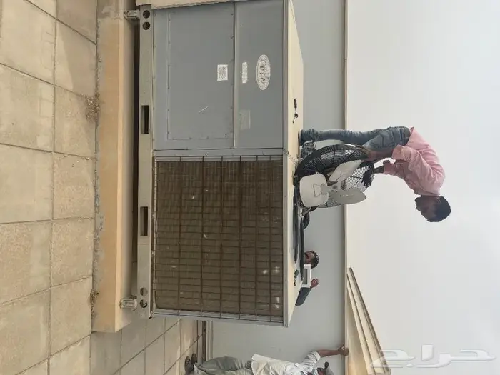 فني مكيف مخفي ومكيف فوجي ومكيف ترين ومكيف دايكن والزامل 3