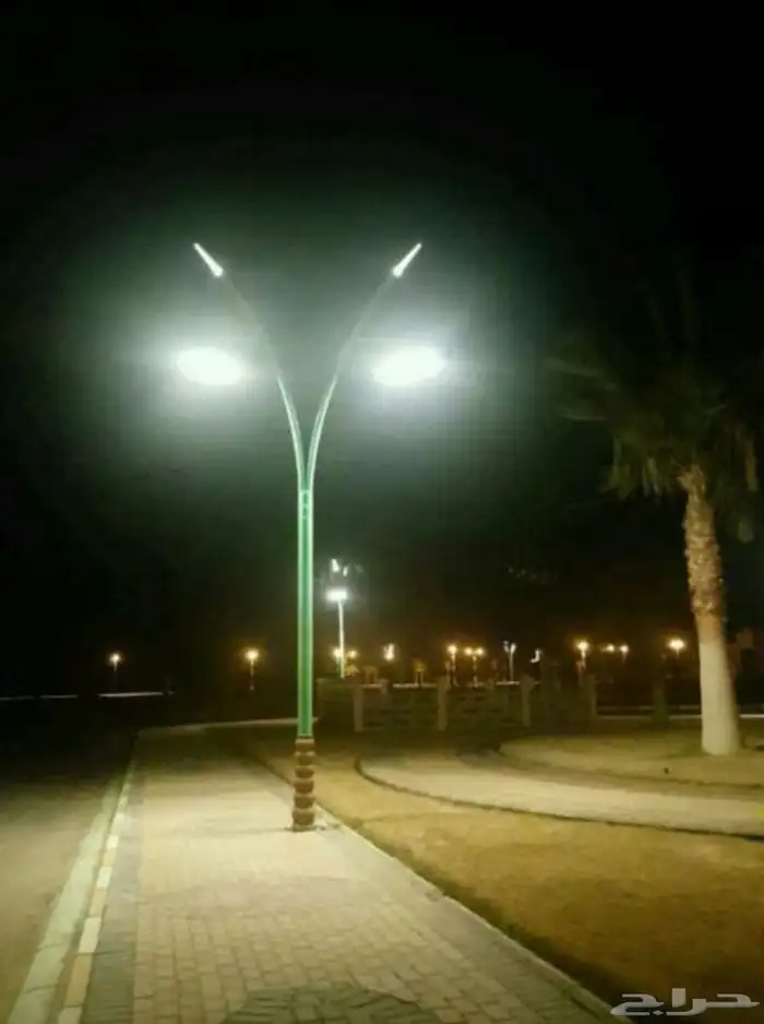 اعمدة شوارع وكشافات وقواعد خرسانيه 8