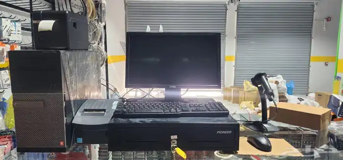 كاشير مستخدم نظيف بضمان مؤسسة اسعارنا تبدا من 1100 1