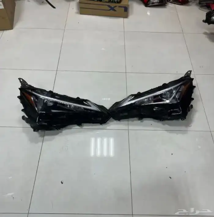 شمعات لكزس ان اكس اصليه وكالة 2023 1