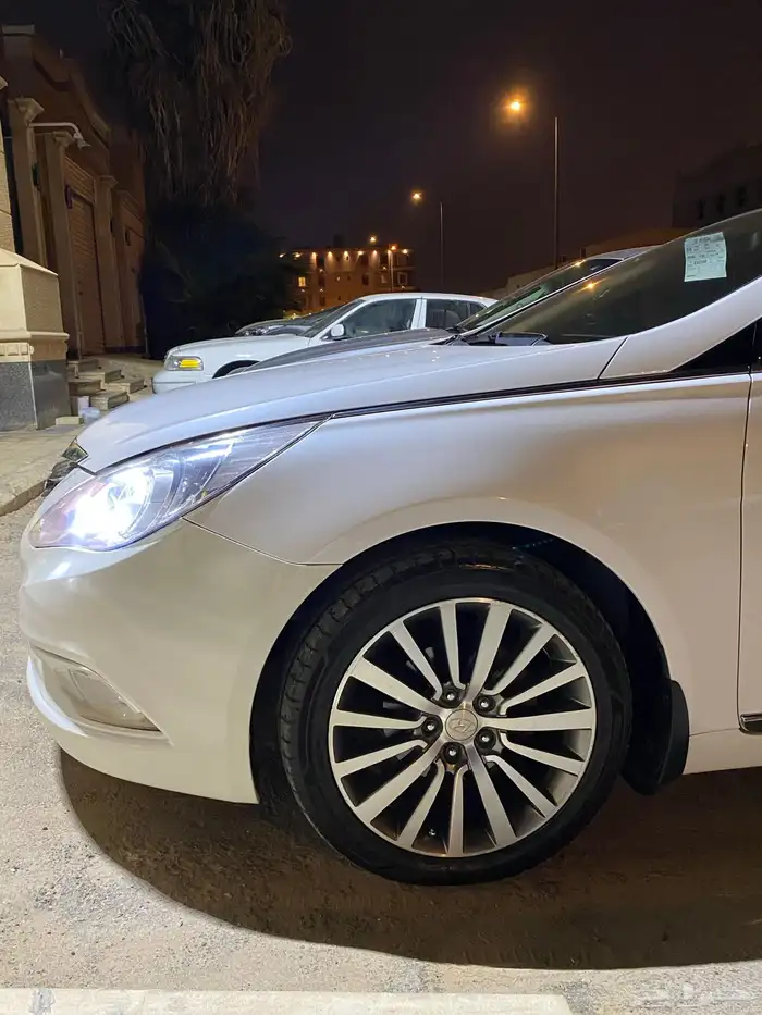 ((مباع)) سوناتا 2015 فل كامل مالك واحد بدي وكالة 10