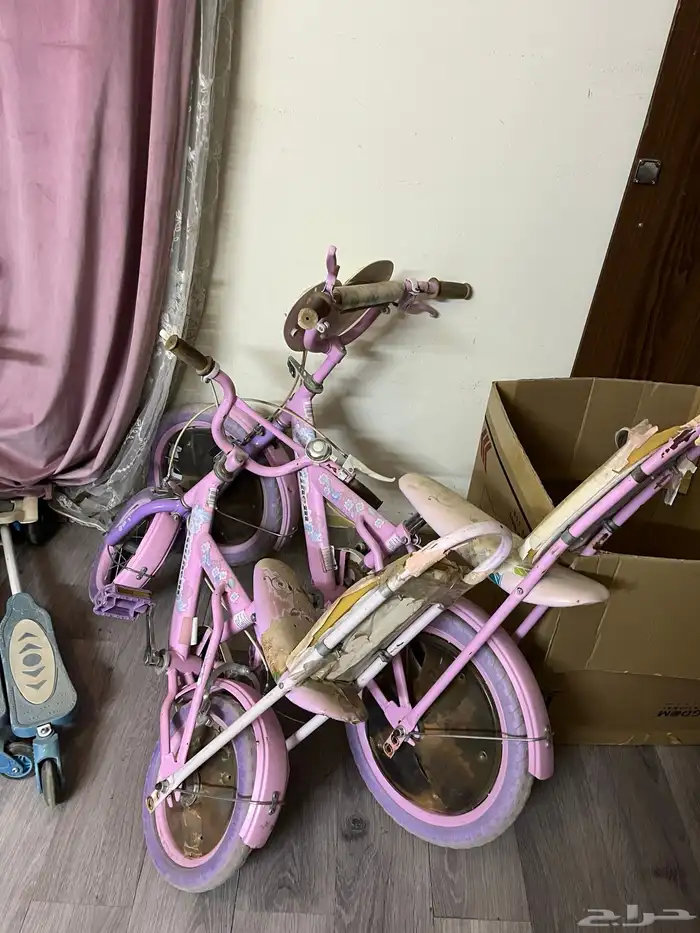 دراجات و تليفزيون و مكاتب أطفال 5