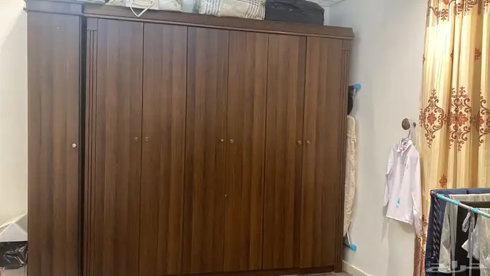 غرفة نوم للبيع نضيفه 2