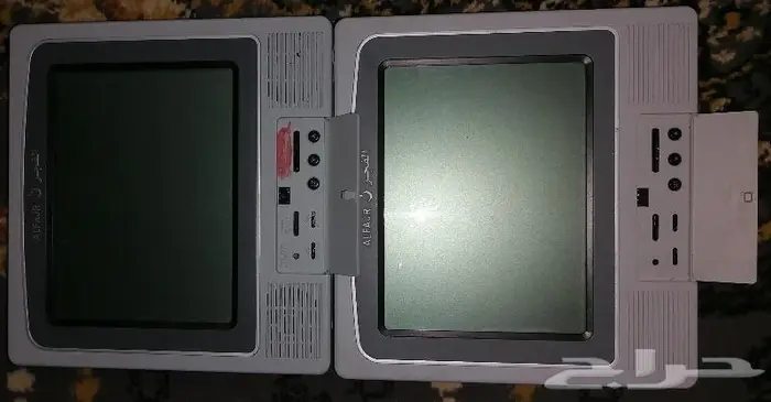 ساعة الفجر حائط 1