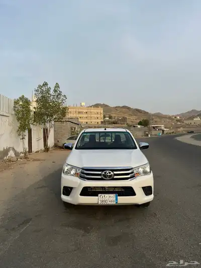 هايلوكس. تم البيع 1