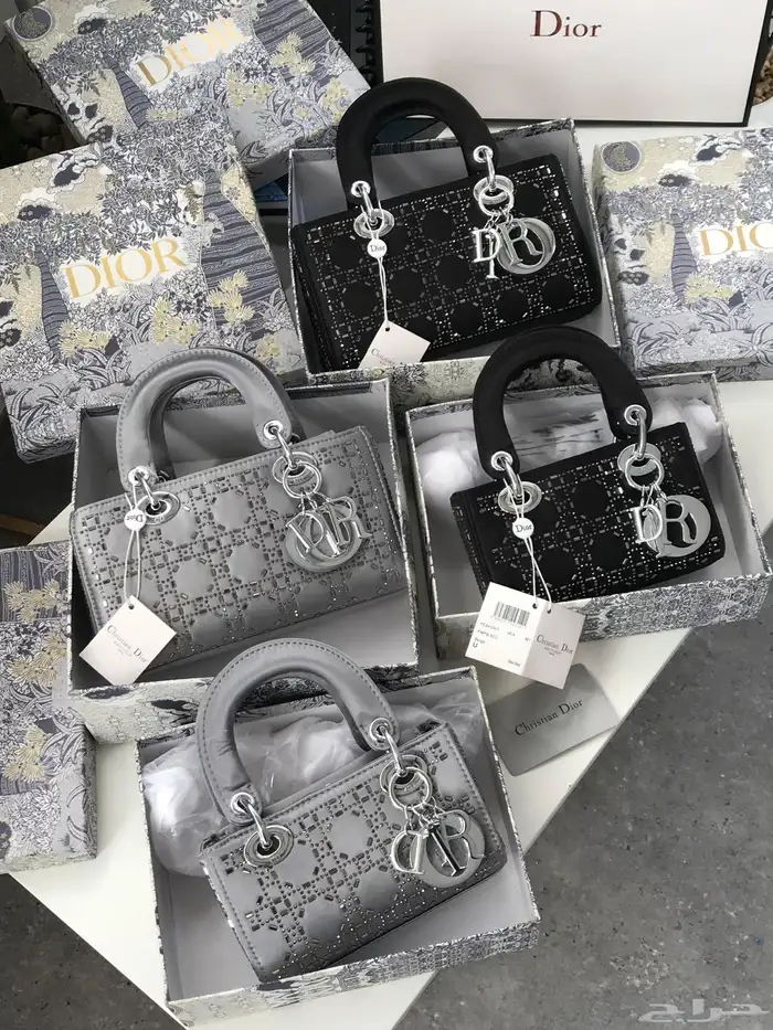 متجر شنط وشوز  هاي كوالتي 44