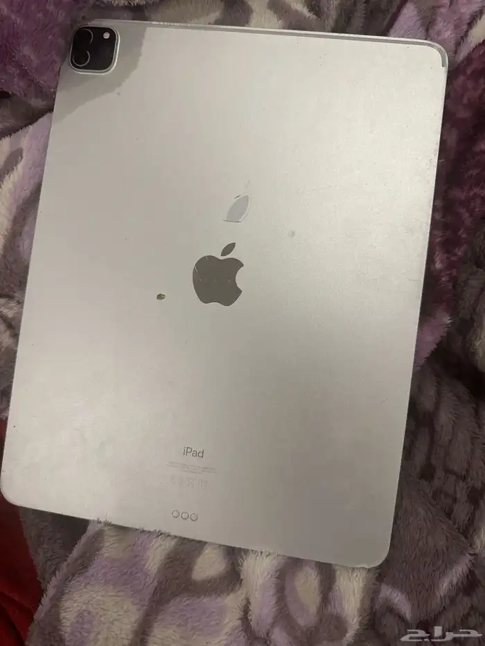 ايباد 12.9 جديد ونظيف ولا فيه كسر ولا فك ابدا 0