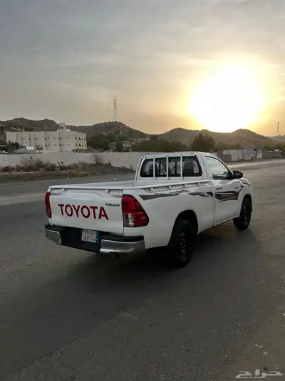 هايلوكس. تم البيع 11