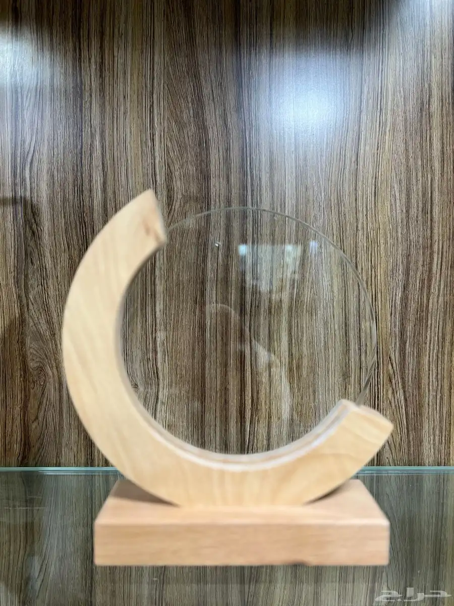 دروع كريستال 16