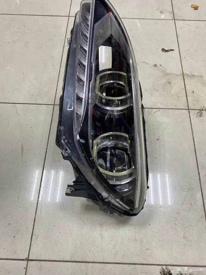 شمعه مستعمله بي ام 600 وكله 3