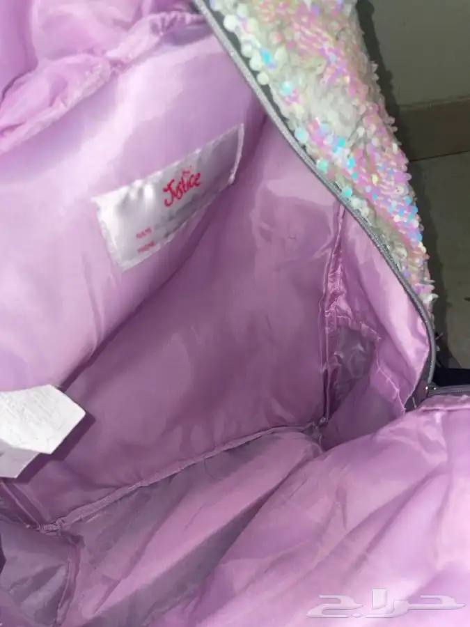 حقيبة مدرسيه ماركة جستيس (justice ) نظيفه جذا 1