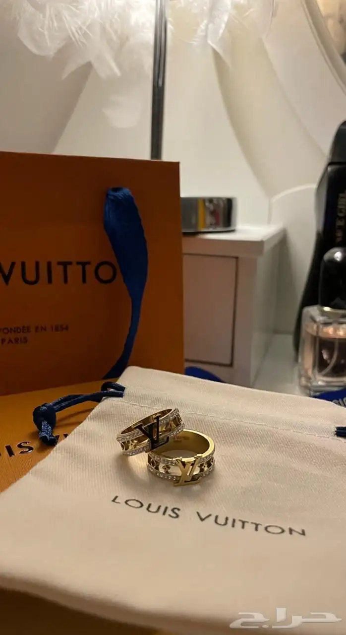 متجر شنط وشوز  هاي كوالتي 54