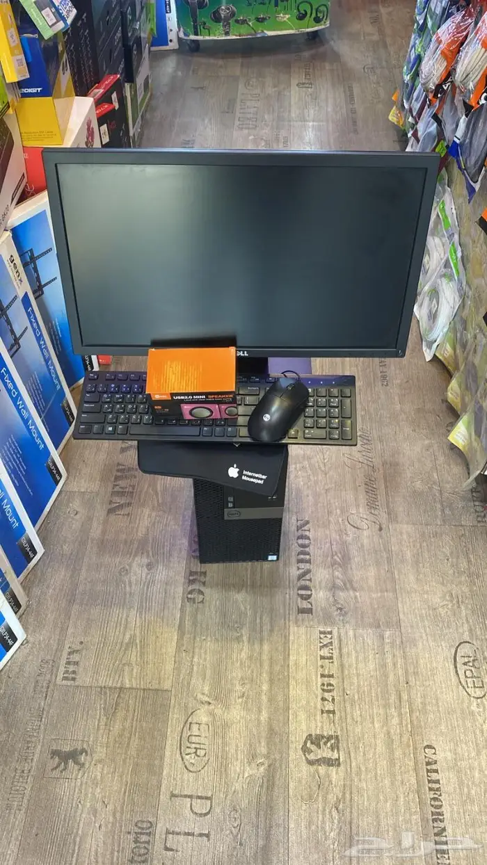 كمبيوتر مكتبي كامل dell معالج i3 مع شاشه لوحة مفاتيح و ماوس 0