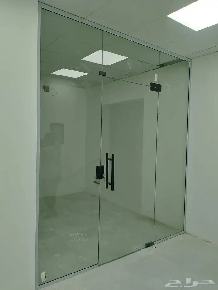 زجاج سكريت بحدث المواصفات العالمية 11