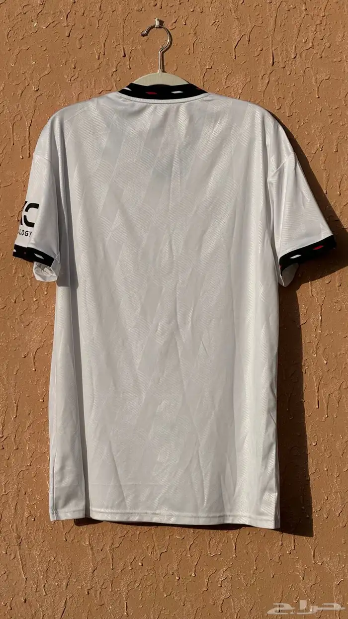 مانشستر يونايتد الاحتياطي 22 23 الابيض 5