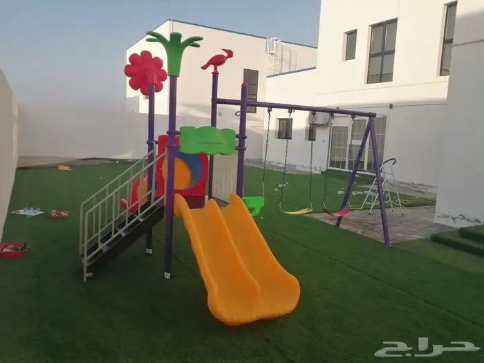 صحن دوار والعاب خارجيه 7