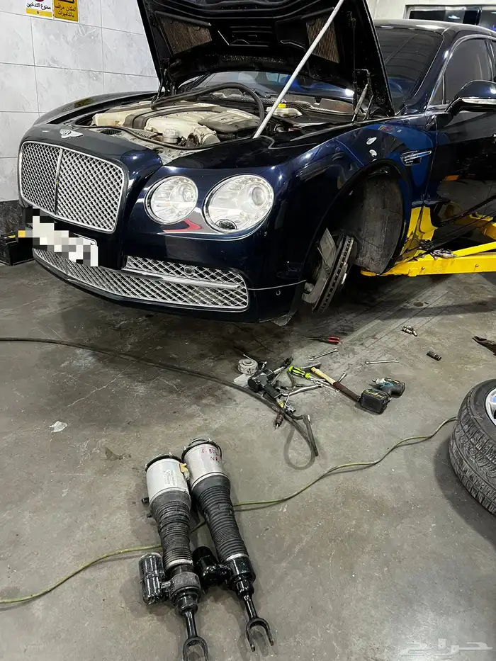 مساعدات بنتلي فلاينج سبير 2013 2014 2015 مساعد بنتلي فلاينج 0