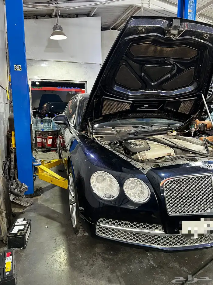 مساعدات بنتلي فلاينج سبير 2013 2014 2015 مساعد بنتلي فلاينج 1