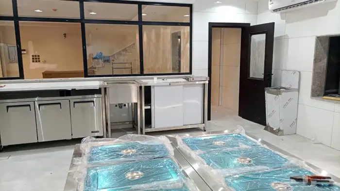 تجهيز مطاعم ومطابخ مداخن طاولات مغاسل أستيل 5