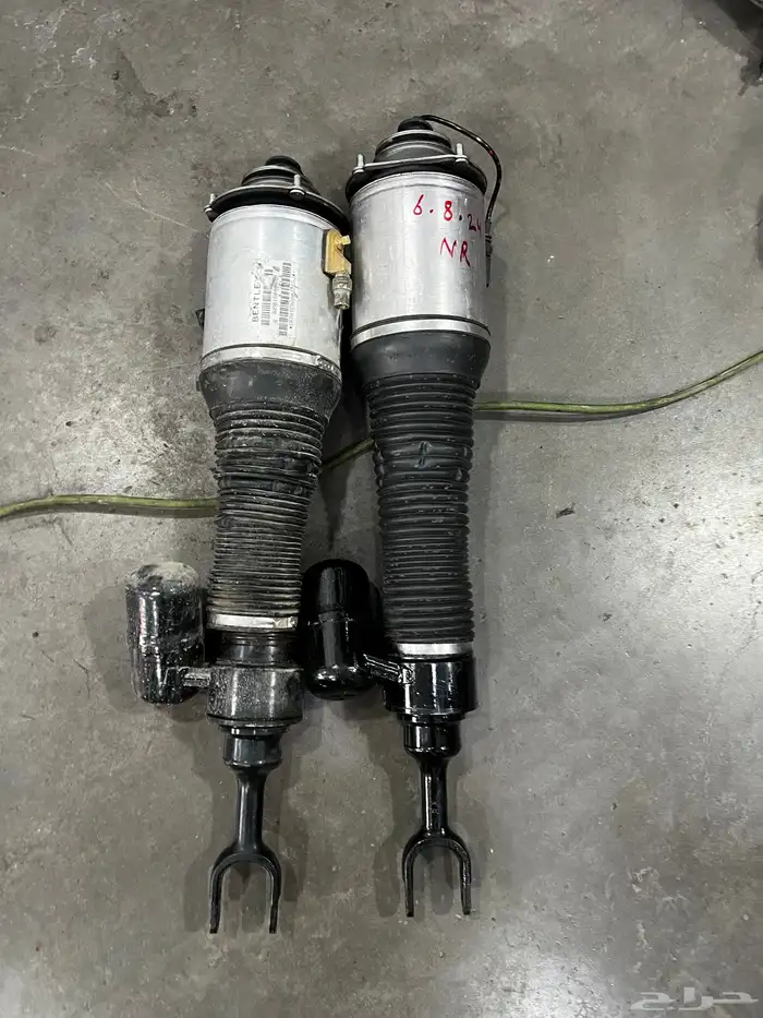 مساعدات بنتلي فلاينج سبير 2013 2014 2015 مساعد بنتلي فلاينج 2