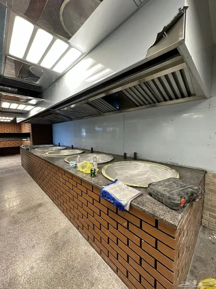 تجهيز مطاعم ومطابخ مداخن طاولات مغاسل أستيل 93