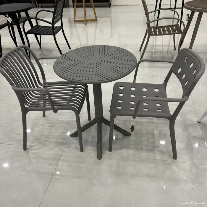 كراسي وطاولات لاونج كوفي لاونجات كفيات 93