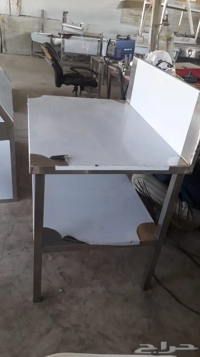 تجهيز مطاعم ومطابخ مداخن طاولات مغاسل أستيل 85