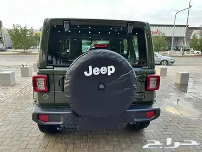 جيب رانجلر 2023صحارى اربع ابواب اصفار 9