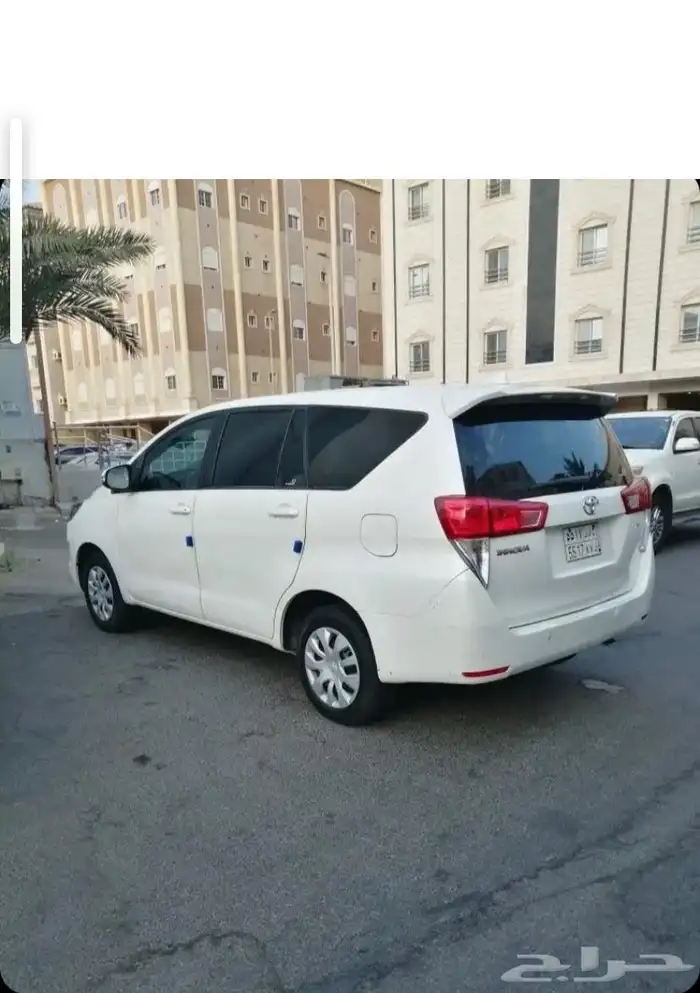 انوفا. ماشي. 590نظيف قير مكينه والبدي فيه رش كبر الكف. ف 0