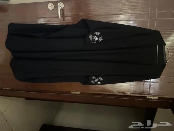 عبايات مستخدمة للبيع 9