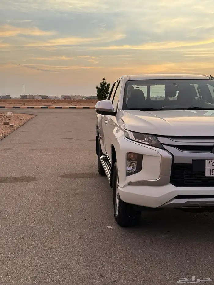 ميتسوبيشي L200 2022 بدي وكاله( تم البيع) 4