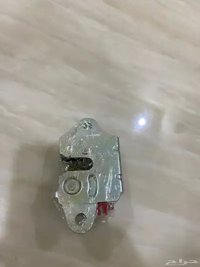 للبيع ثلاجه سكويا مع طاره 3