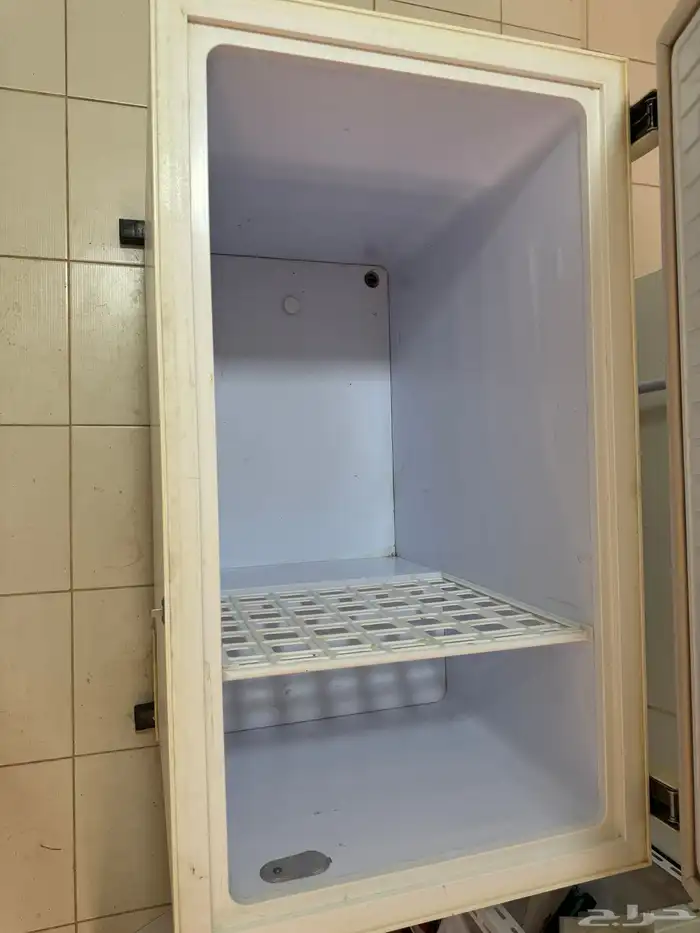 فريزر وطاولات خدمه ( سدير ) 4