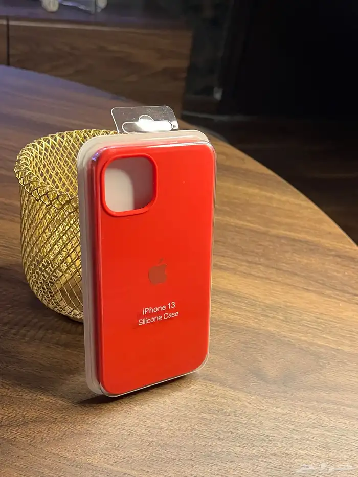 كفرات ايفون 13 سيلكون طبق الأصل بشعار آبل بسعر مميز 4