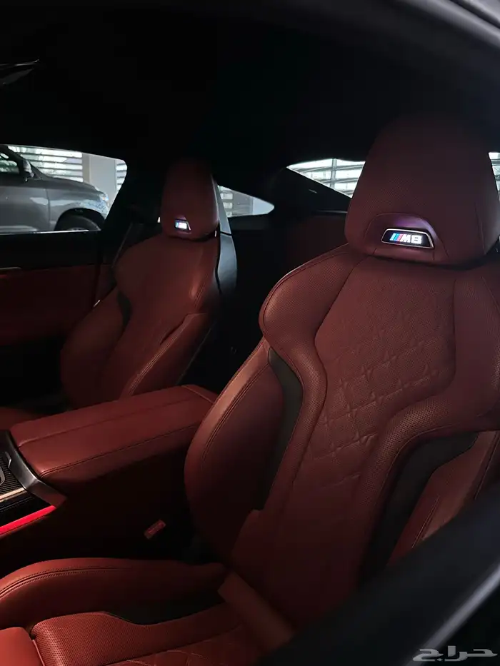 تم البييع 2020 BMW M8 competition coupe 8