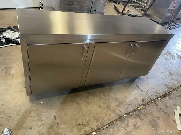 جميع اعمال الاستيل تفصيل حسب الطلب ثلاجات طاولات مداخن 26