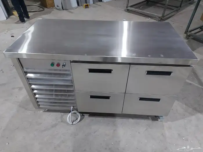 جميع اعمال الاستيل تفصيل حسب الطلب ثلاجات طاولات مداخن 11