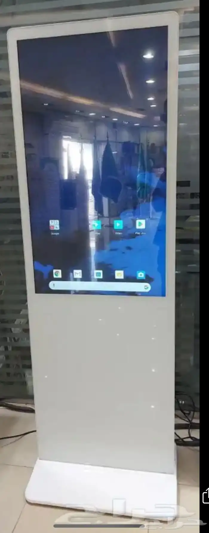 شاشات طوليه بمقاسات مختلفه 0