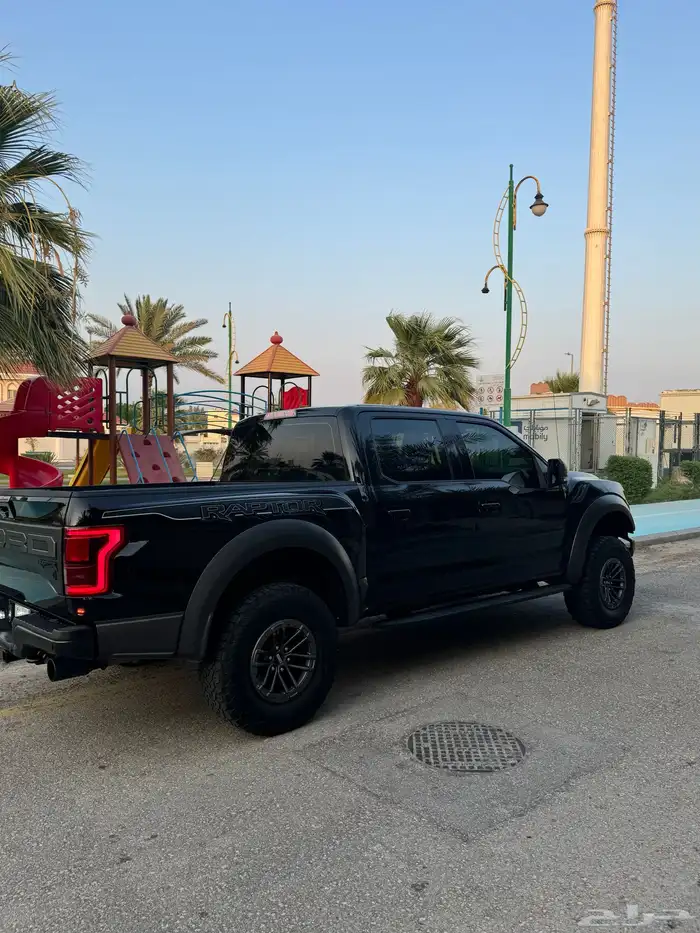 فورد رابتر فل كامل 2020 غمارتين اسود 6