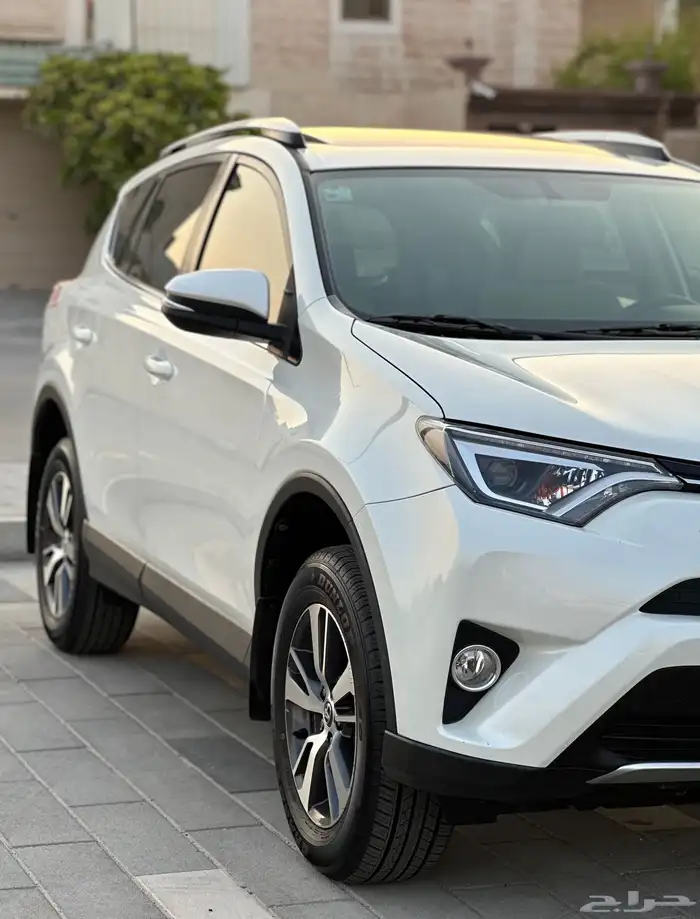 ((تم البيع)) رافور 2016 RAV4 فل مخزن مستخدم أول 20