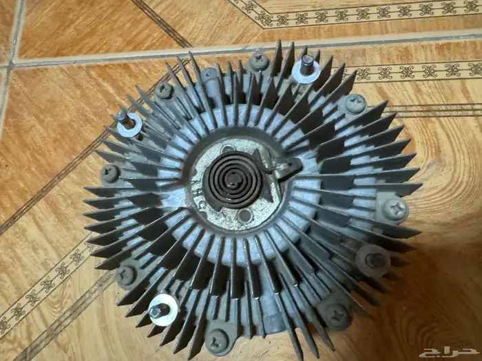 اغراض برادو 2013 للبيع 5