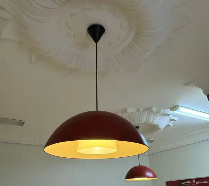 نجفات مودرن في حالة ممتازة حجم كبير 5