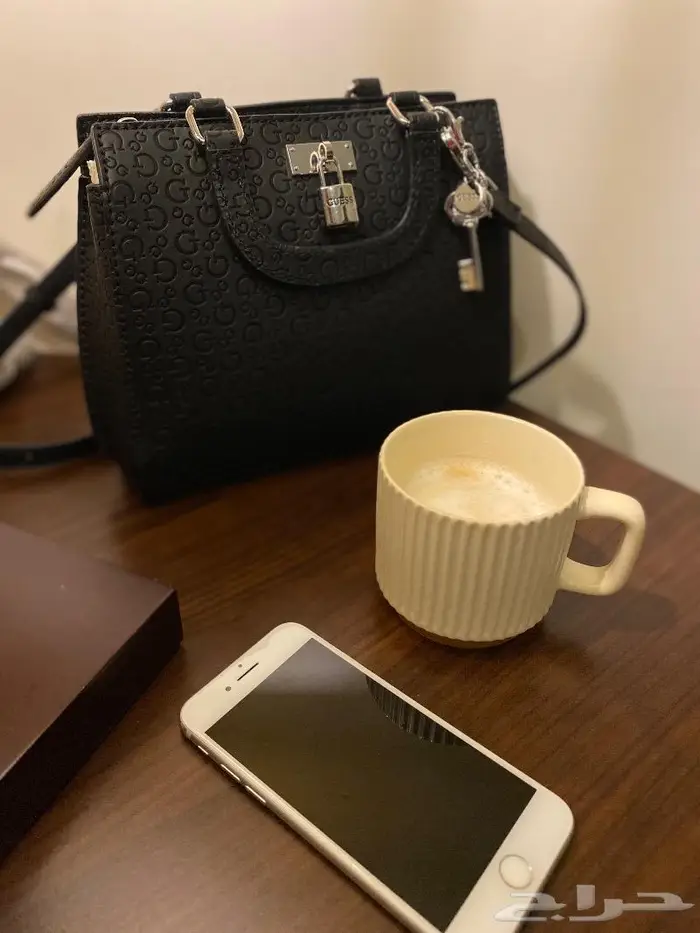 شنط ماركه اصليه وجديده Guess 2