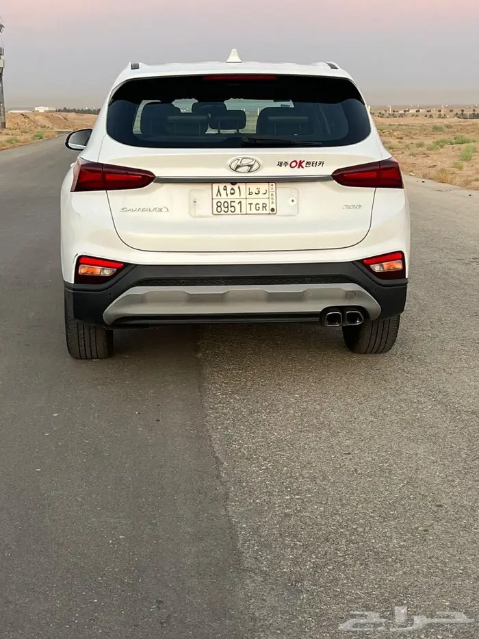 سنتافي ديزل 2019 7 مقاعد 4