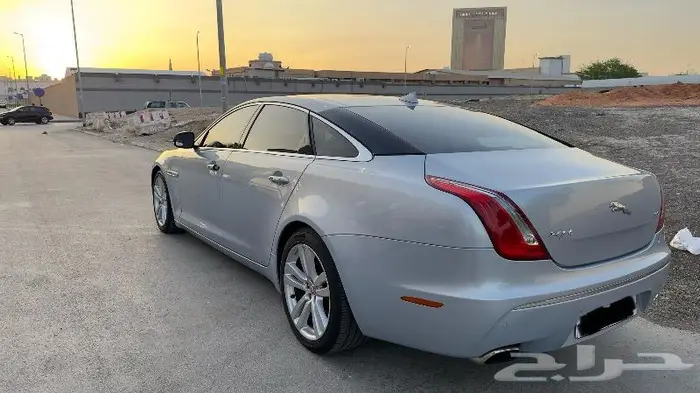 جاكوار XJL 3.0 ممشي قليل بحاله ممتازه - Jaguar XJL 2014 4