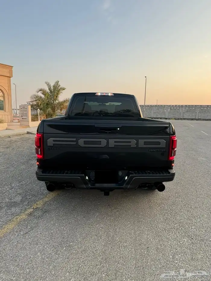فورد رابتر فل كامل 2020 غمارتين اسود 4
